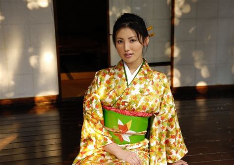 Hot Babes Hot Pics Takako Kitahara Beatutiful Sexy Hot Japanese Kimono