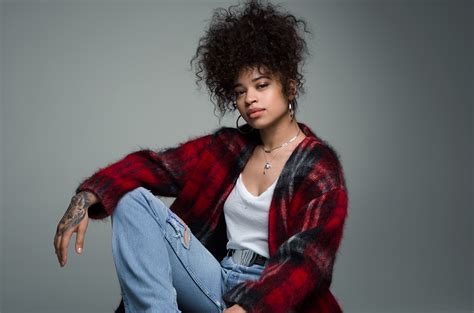 Ella Maiâ€ S â€˜tripâ€ Hits Top 10 On Hot Randbhip Hop Songs Chart