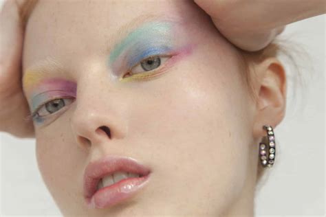 How To Build A Makeup Artist Portfolio 19 Muas To Inspire You 2022