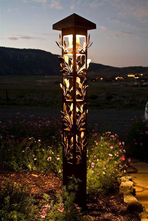Leaf Cluster Obelisk Decorative Steel Light For The Garden Add To
