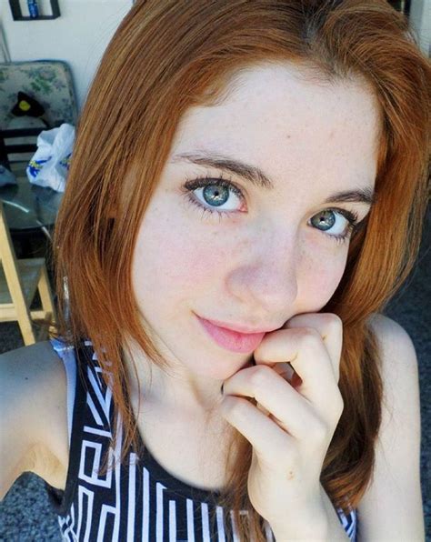 Beautiful Red Hair Gorgeous Eyes Pretty Eyes Pretty Woman Women With Freckles Red Heads