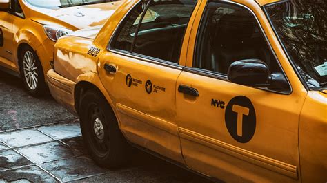 Download Wallpaper 3840x2160 Taxis Car New York 4k Uhd 169 Hd Background