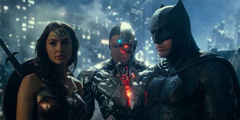 Why Zack Snyders Justice League Is Rated R For Hbo Max Cinemablend