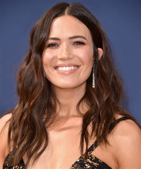 Mandy Moore Just Debuted A Fresh Summer Haircut Oye Times