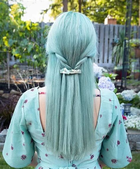 12 Incredible Pastel Green Hair Colors To Steal