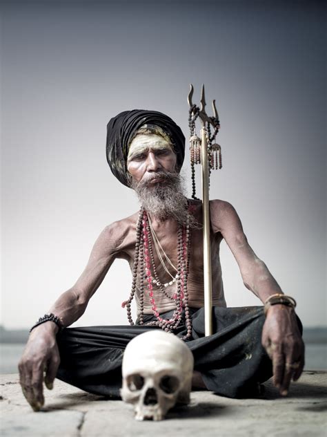Portrait Of Sadhu Aghori Baba With Human Fotografía Por Dmitry Ersler