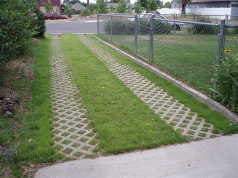 Grass Pavers Driveway For Neat Parking Space