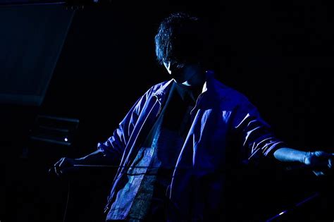 須田景凪、ツアー東京公演が終了「たくさんの人たちの共通言語になれるように」 | Daily News | Billboard JAPAN