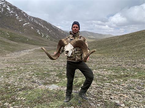 Kyrgyzstan Ibex Hunts Professional Big Game Hunting Guide Jr Hunting