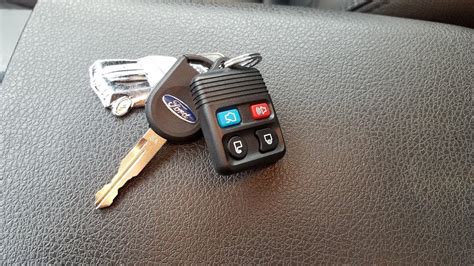 Before we start, let us have a look at the things that you need for the programming 2. How to program Your Ford Key and key Fob. Mustang GT 05 ...