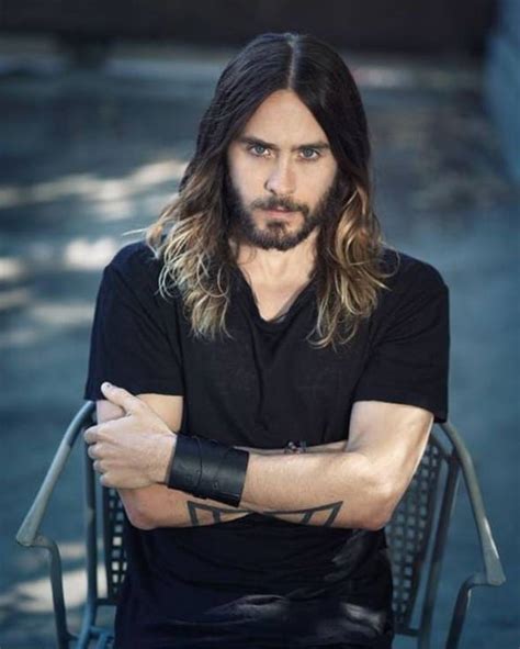 30 Most Famous Male Actors And Singers With Long Hair Cool Mens Hair