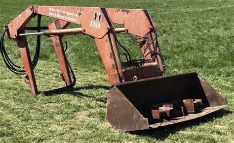 International 2350 Quick Attach Loader Live And Online Auctions On