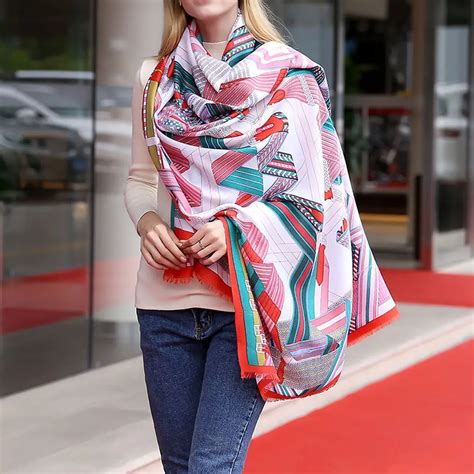 1pcs Female Scarves And Shawls Fashion Style 18090cm Warm Autumn Winter Super Big Scarf For