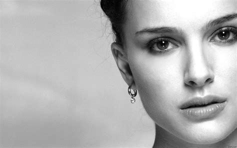 2464x3000 Natalie Portman Face Eyes Celebrity Wallpaper