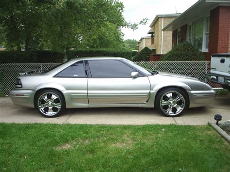 Which used 1996 pontiac grand prixes are available in my area? 1996 Pontiac Grand Prix - Information and photos - MOMENTcar