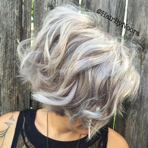 Most methods are meant for those with longer hair, but that does not mean you. 20 Perfect Ways to Get Beach Waves in Your Hair | Beach ...