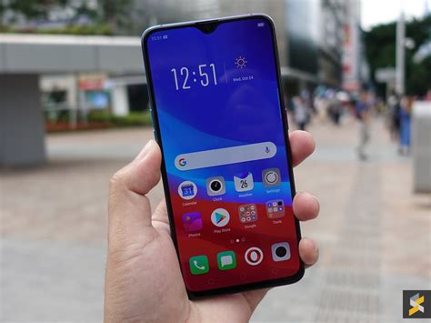 Oppo r15 pro is powered by android 8.1 (oreo), the new smartphone comes with 6.28 inches, 128gb memory with 6gb ram, the starting price is about 15594.6881 thai baht. OPPO R17 Pro arrives in Malaysia with a RM2,699 price tag ...