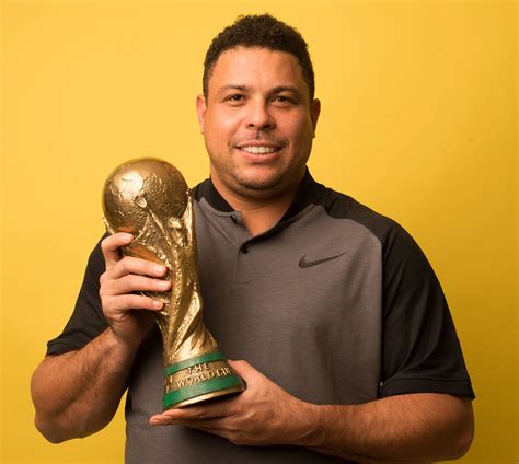 Get the your latest football news, transfer rumours, results, statistics and much more at ronaldo.com. Former Brazilian Striker Ronaldo To Pay €30M To Take Over ...