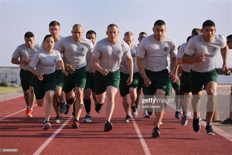 Us Border Patrol Trainees Run During A Physical Training Class At