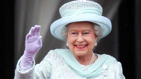 La Reina Isabel Ii Cumple 90 Años Sin Perder Popularidad Diario