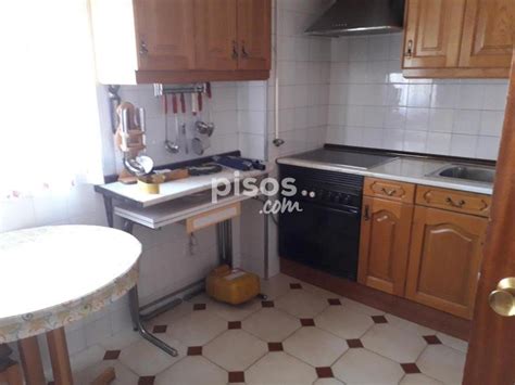 Actualmente tenemos disponibles 6.846 pisos en madrid. Piso en venta en Madrid en Hellín por 249.000