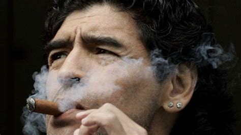 Page 3 Top 10 Famous Football Managers Who Smoke