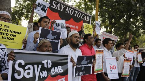 hundreds protest india s proposed religion based citizenship bill cgtn