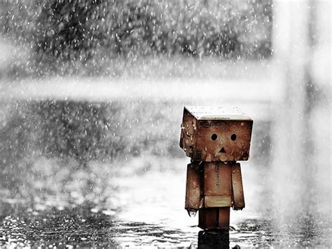 Sad Boxman Under Heavy Rain Hd Wallpaper Freak Kruspex Pinterest