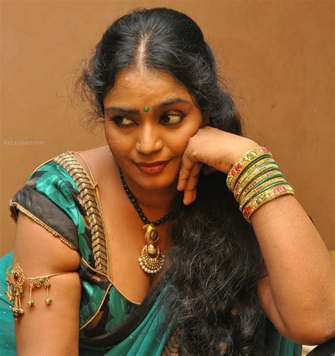 Telugu Aunty Jayavani Hot Latest Photos Hot Tamil Aunty Latest News