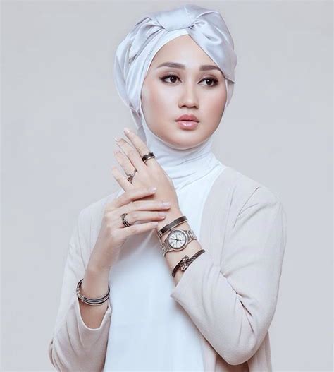 Beauty Of Hijab Dian Pelangi Instacrop By Suheri034 Hijab Pesta