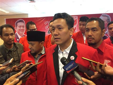 Di sana ada pkpi gitu aja sih @diaz.hendropriyono. Diaz Tegaskan PKPI Komitmen Dukung Jokowi - Medcom.id