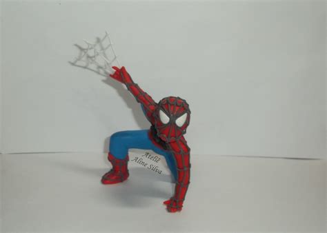 Es un juego complejo que requiere una buena capacidad para el objetivo del solitario spider es formar 8 secuencias ordenadas del mismo palo del rey al as en el tablero; Topo de bolo Homem Aranha no Elo7 | Ateliê Aline Silva ...