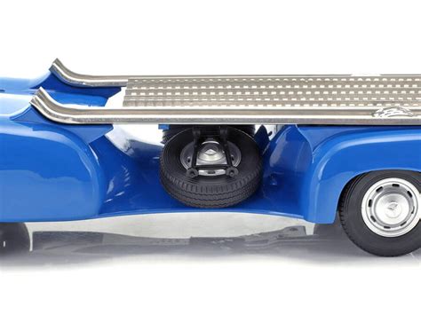Listen to milagros from guitarra azul's mariposa for free, and see the artwork, lyrics and similar artists. 1955 Mercedes-Benz Renntransporter "Milagro Azul" 1:18 ...