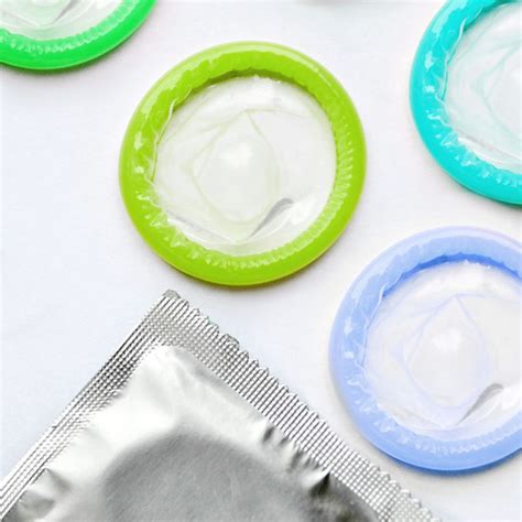Барьерная контрацепция презервативы мужские и женские