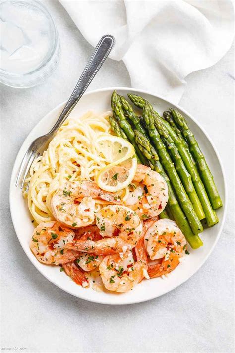 Step 3 bake at 425° for 8 to 10 minutes or until shrimp are done. Baked Shrimp with Lemon Garlic Butter Sauce | Baked shrimp ...