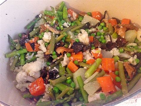 Occasionally onions are used too. Leipziger Allerlei (Rezept mit Bild) von Veitkoch ...