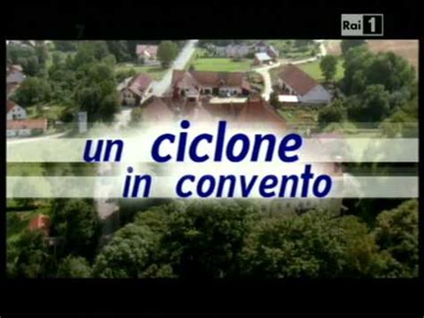 Vendo in ottimo stato la stupenda collezione in dvd rigorosamente originali delle serie tv completa di un ciclone in convento, composta da n' 17 stagioni in 17 cofanetti totali anch'essi originali. Un Ciclone in Convento - Sigla 5^ Stagione (2) - YouTube