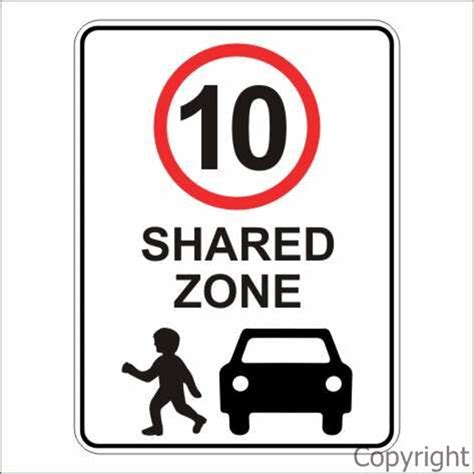 10 Kmhr Shared Zone Sign W Picture Border Lifting And Safety Pty Ltd