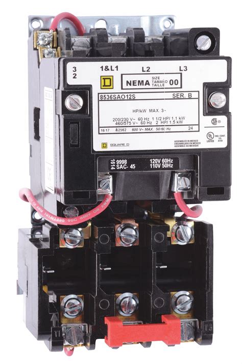 SQUARE D Magnetic Motor Starter, 240V AC Coil Volts, NEMA Size: 1