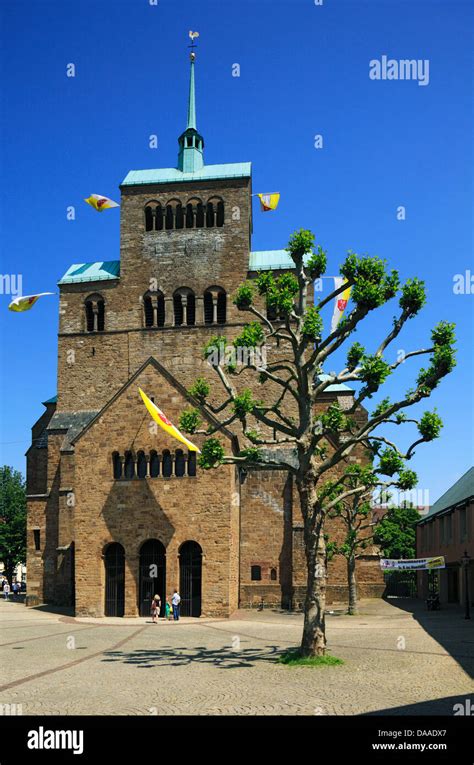 Minden Cathedral High Resolution Stock Photography And Images Alamy