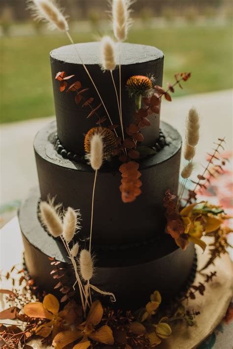 Black Wedding Boho Wedding Cake Shelly Sarver Designs Boho