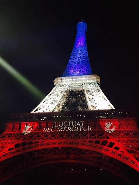 Tour Eiffel Bleu Blanc Rouge Light Zoom Lumière