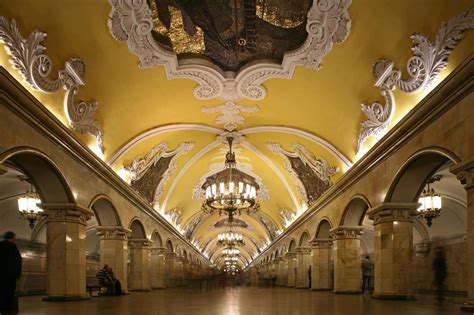 Picture Of The Day Moscow Metros Komsomolskaya Station Twistedsifter