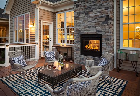 Being comfortable isn't just about having your indoor comforts. The Best of Both Worlds: Indoor-Outdoor Fireplaces | Heat ...