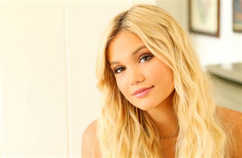43 Facts About Olivia Holt