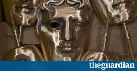 Baftas 2017 Live The Arrivals The Ceremony The Speeches And The Frocks Film The Guardian
