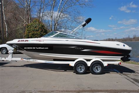 To buy a used one or to choose a similar model, please contact your yacht broker or use the form below to send a request. 2007 Sea Ray 205 Sport