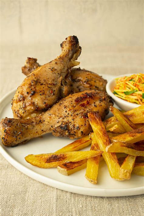 Recette Pilons de poulet aux épices et frites au four