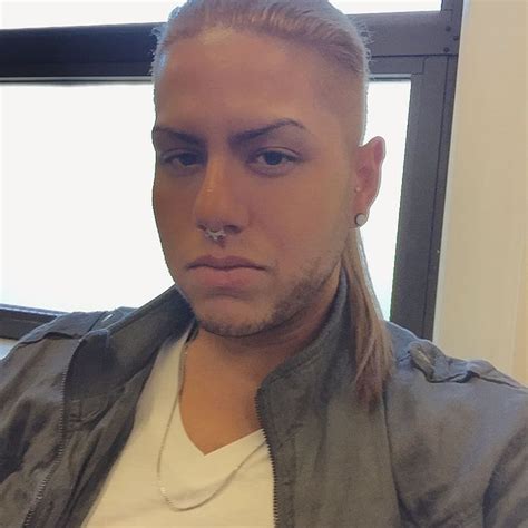 Undercut hairstyle for silky hair 33 best hairstyles for men with straight hair 2019 guide check out these cool men 's hairstyles for straight hair and pick out your favorite style to undercut with long fringe. Straight Hair :: Hairstyles for Men With Straight And ...