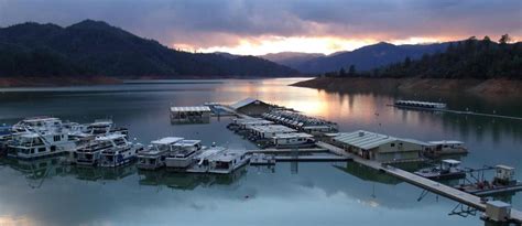 To request a free visitor guide from lake shasta and trinity lake houseboat rentals. Shasta Lake Houseboat Rentals and Vacation Information